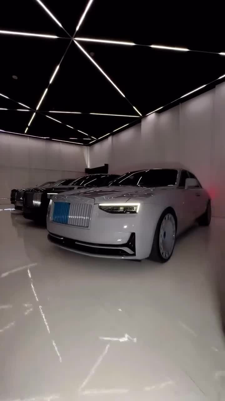 @Elite Supercars