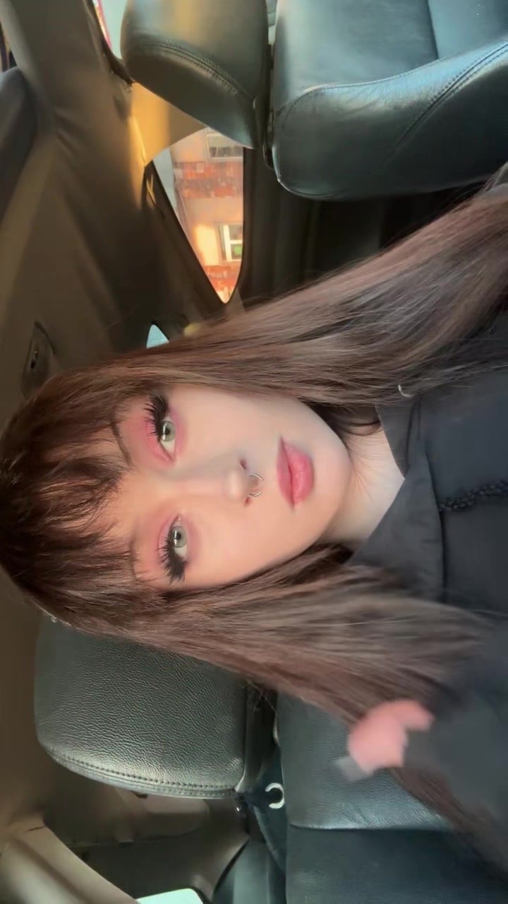@chloe