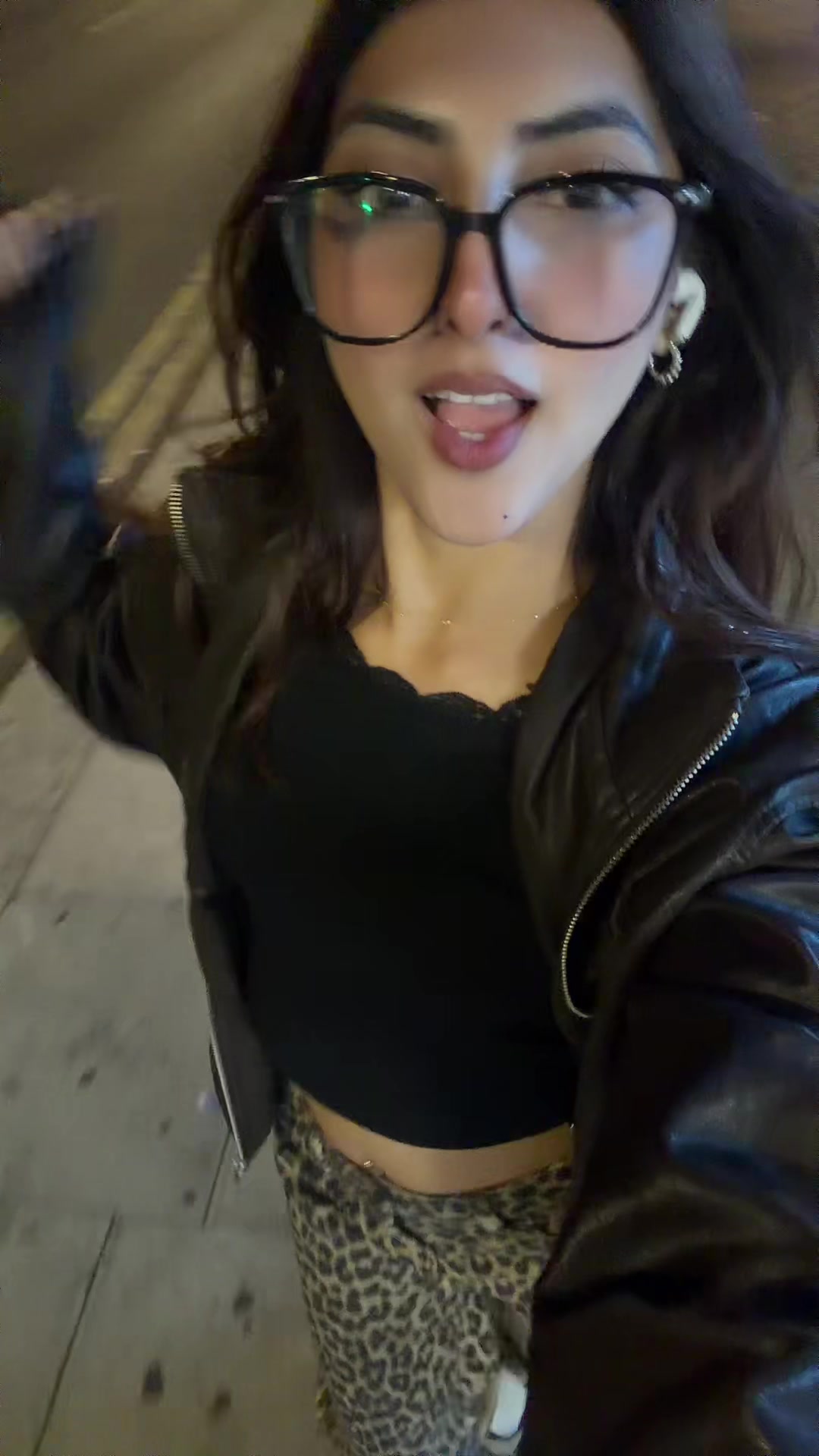 @Its_pratyushaaa