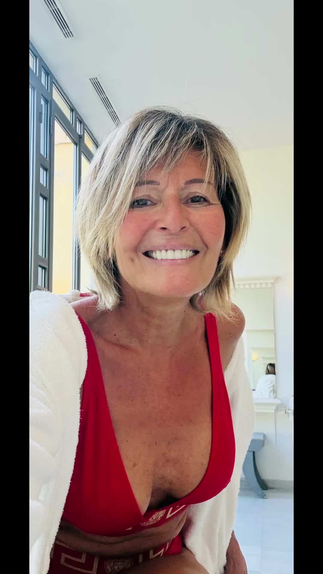 @annicklejeune_