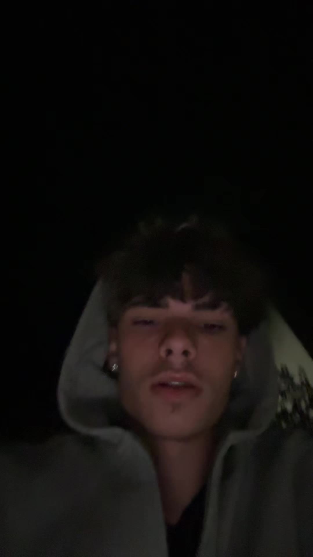 @Lxon_773