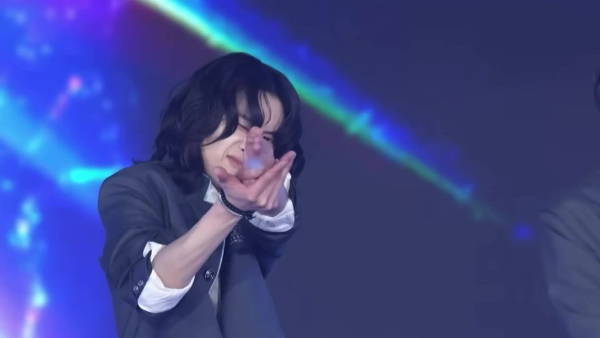 @💙