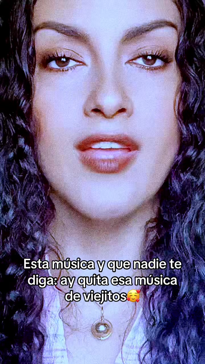 @KaryC