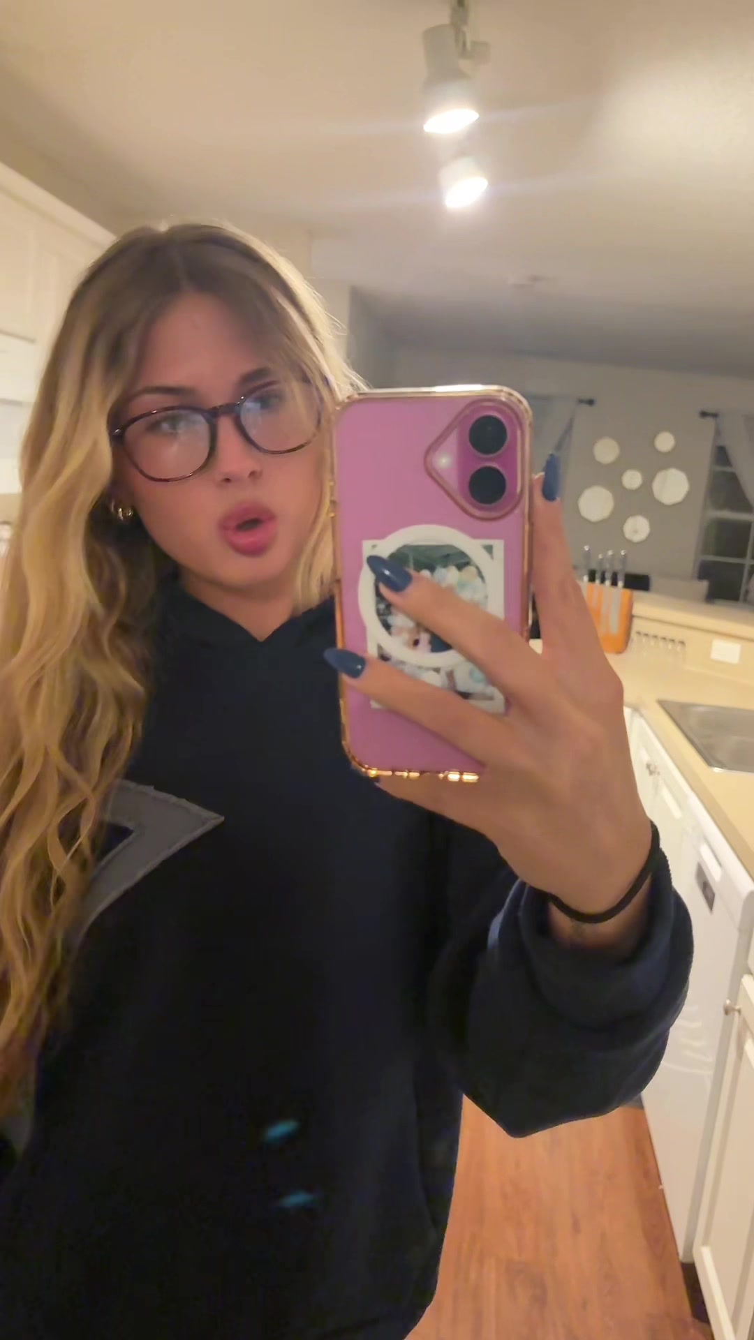 @laurennlangfordd