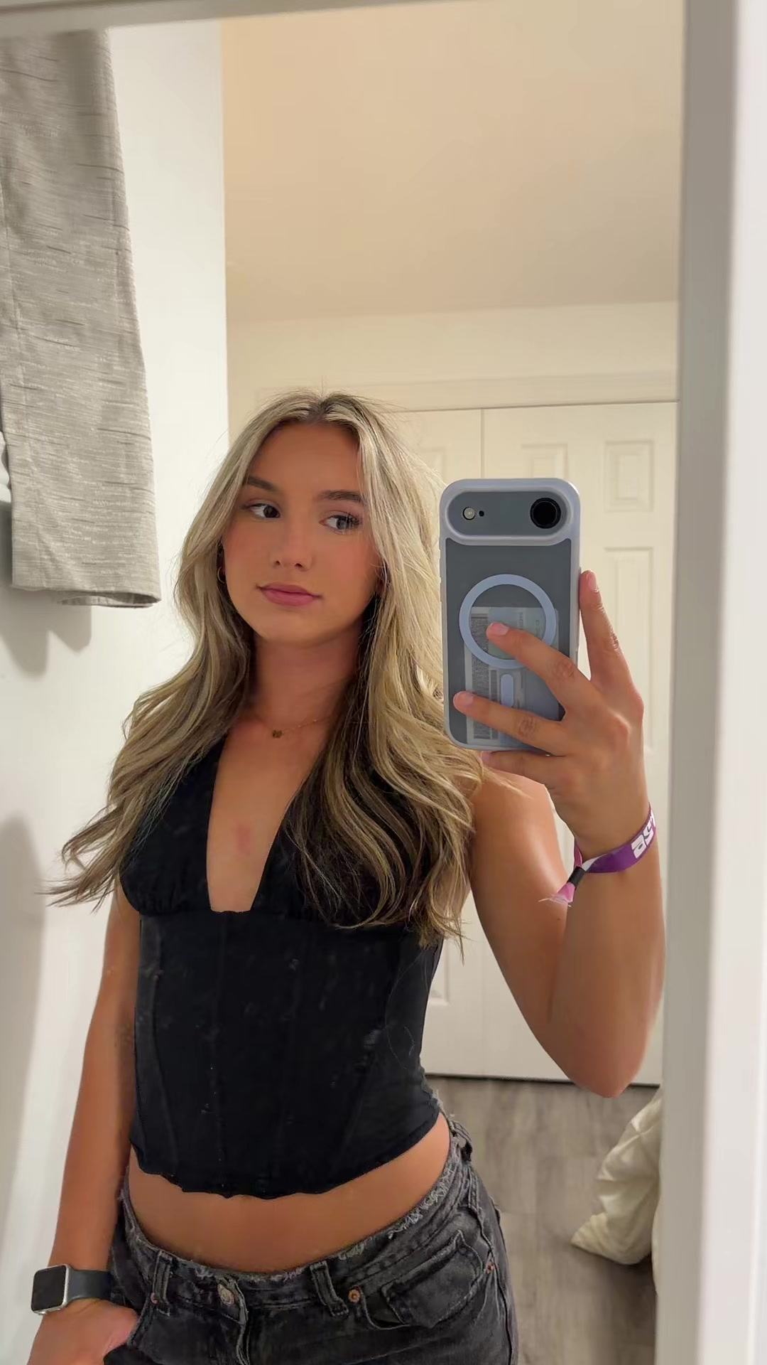 @MIKAYLAFRYER