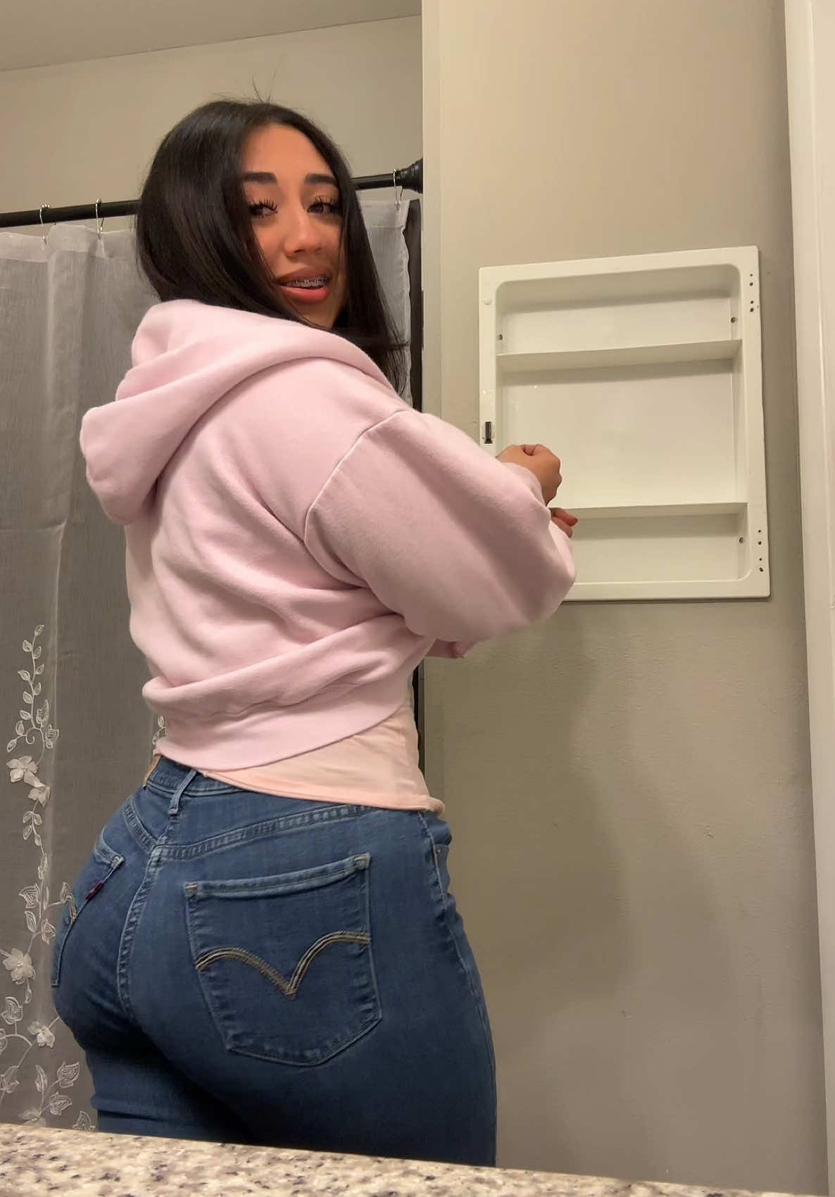 @mari