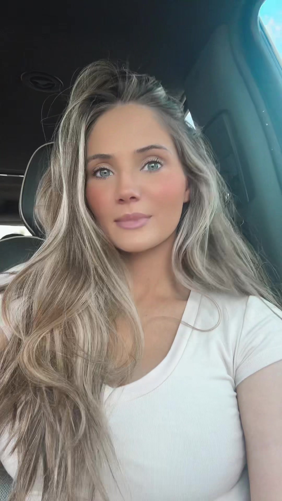 @tayy0423