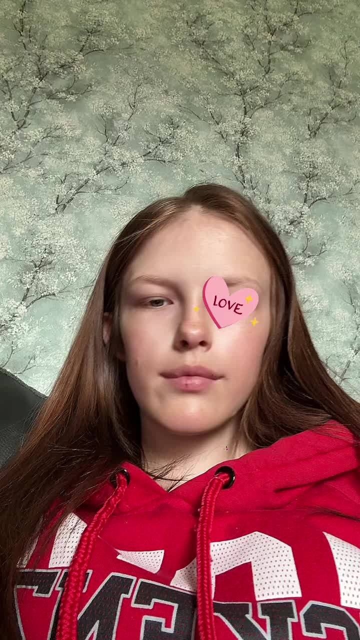 @hannahkennett.