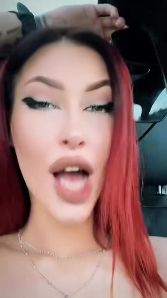 @Andreea Maria
