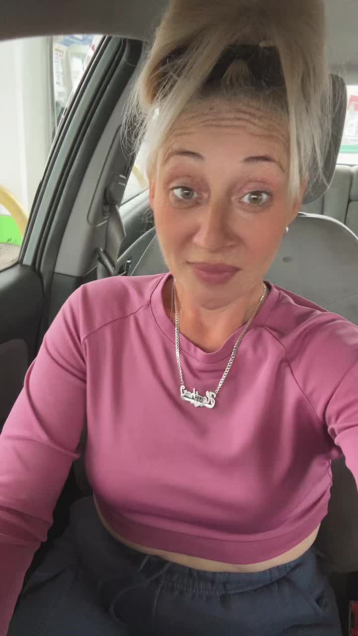 @julydaises