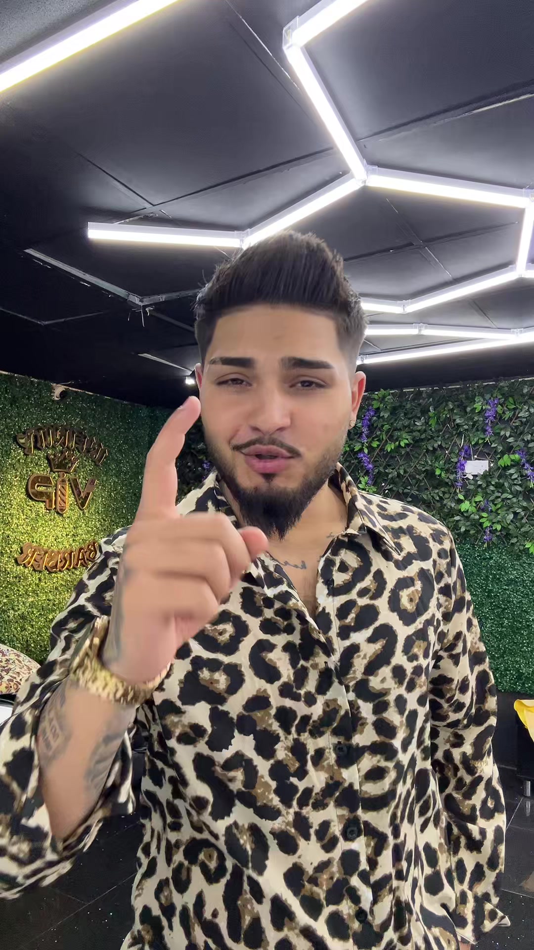 @Oktaviano