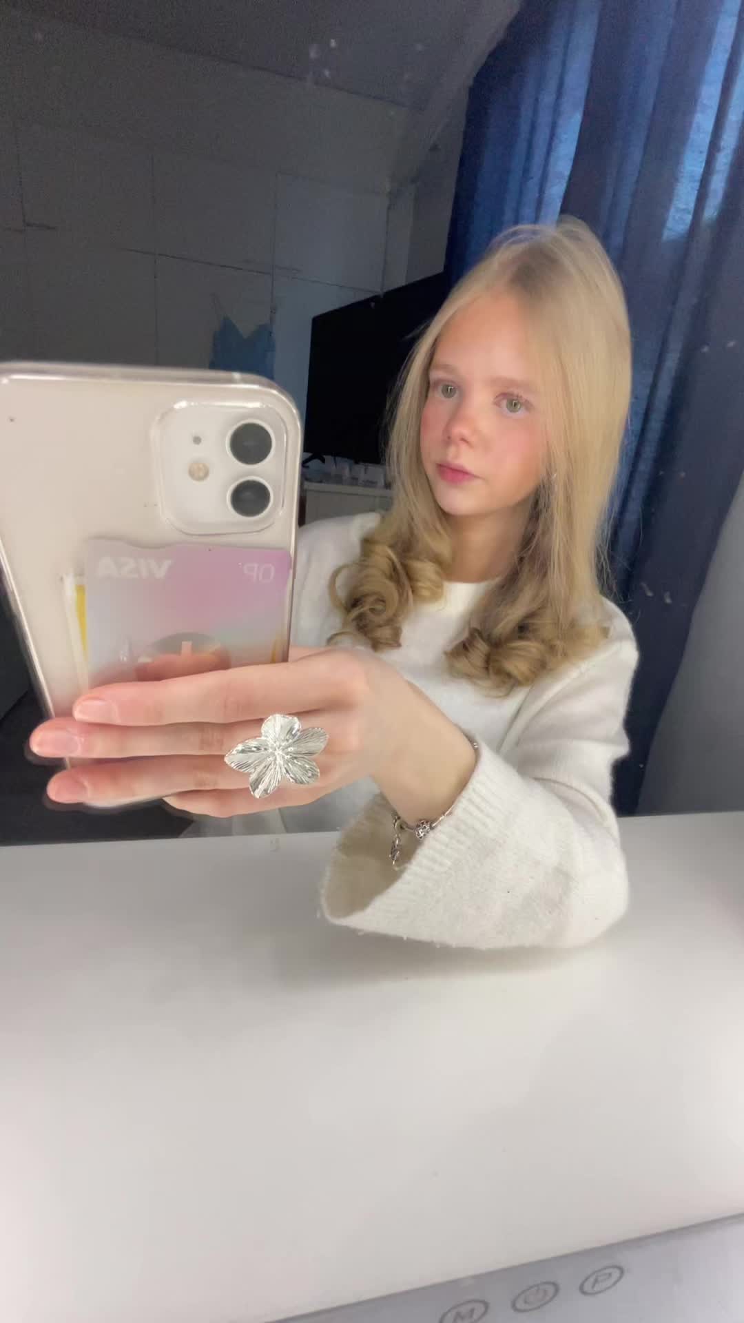 @𝑀𝑖𝑟𝑎🪽