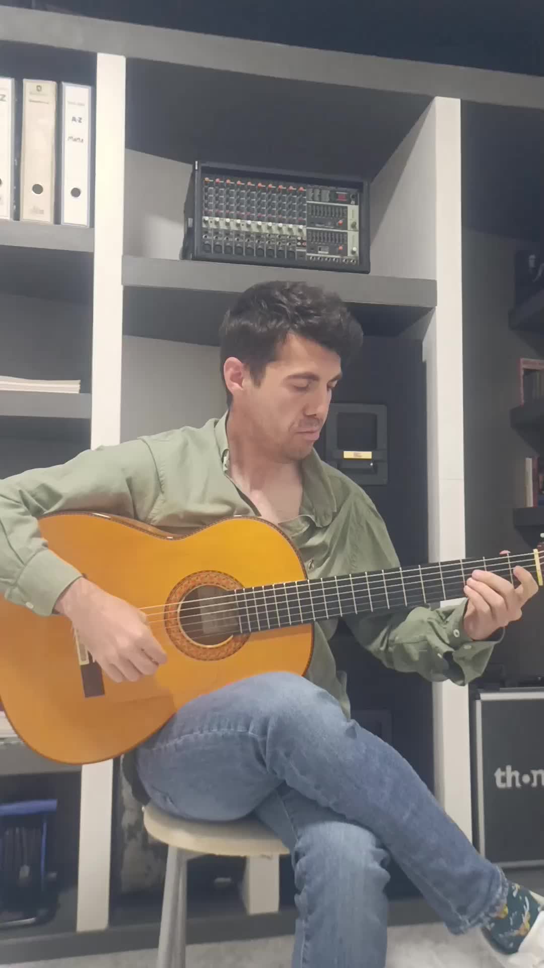 @Julián García