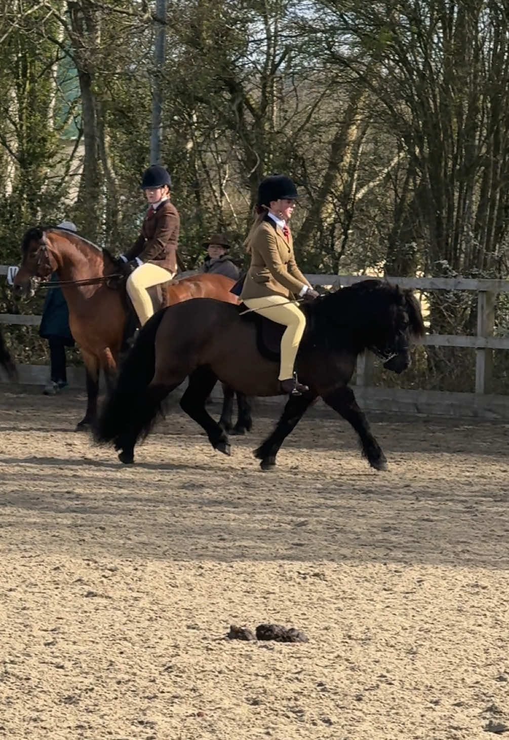 @Simmonds Show Team
