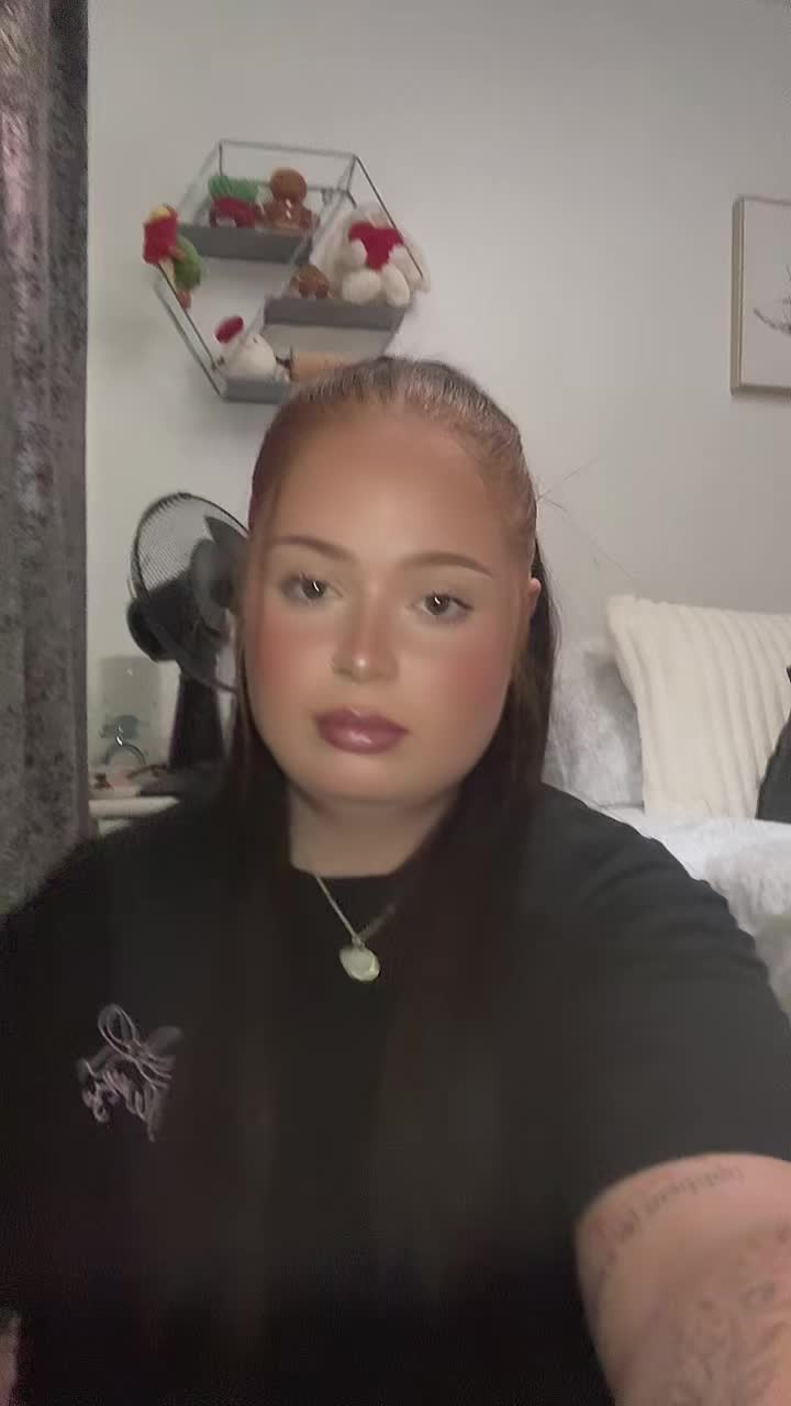 @Hayley