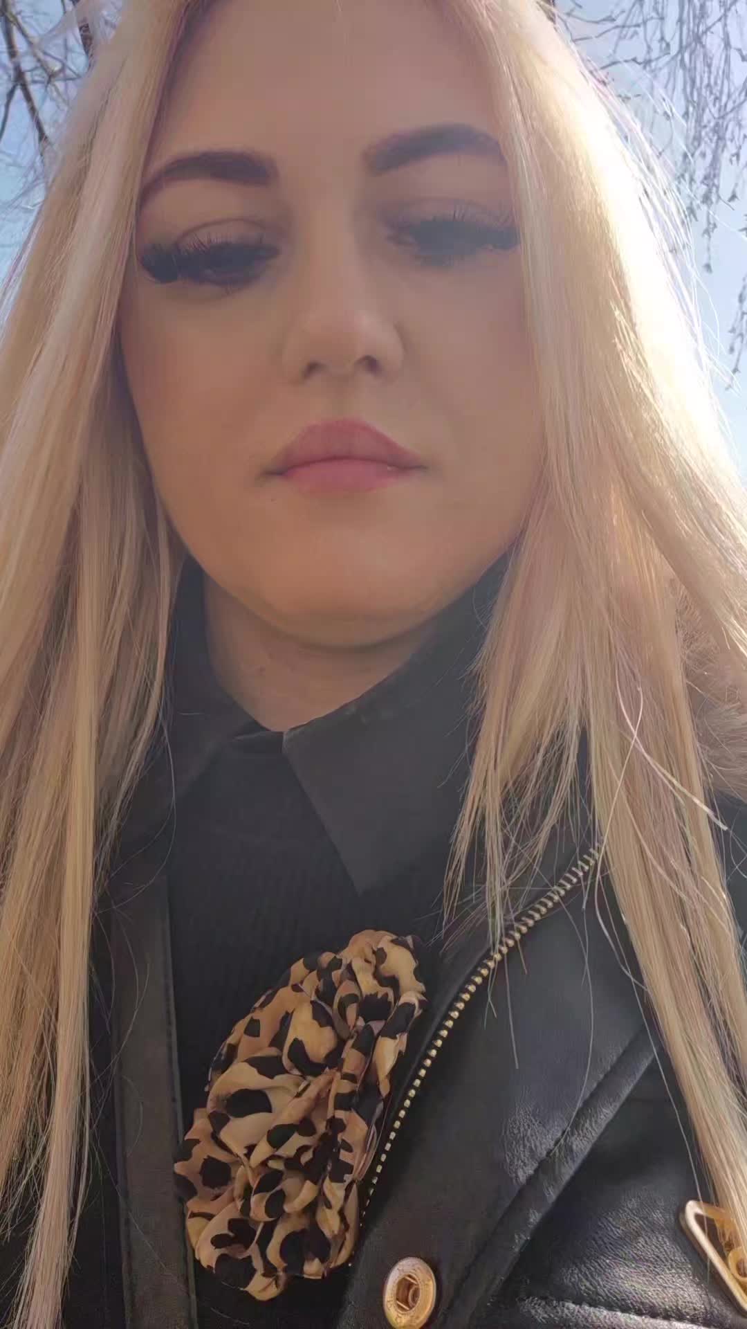@Anja🖤