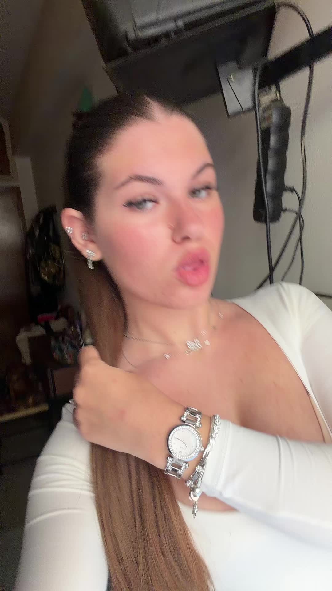 @ℬ