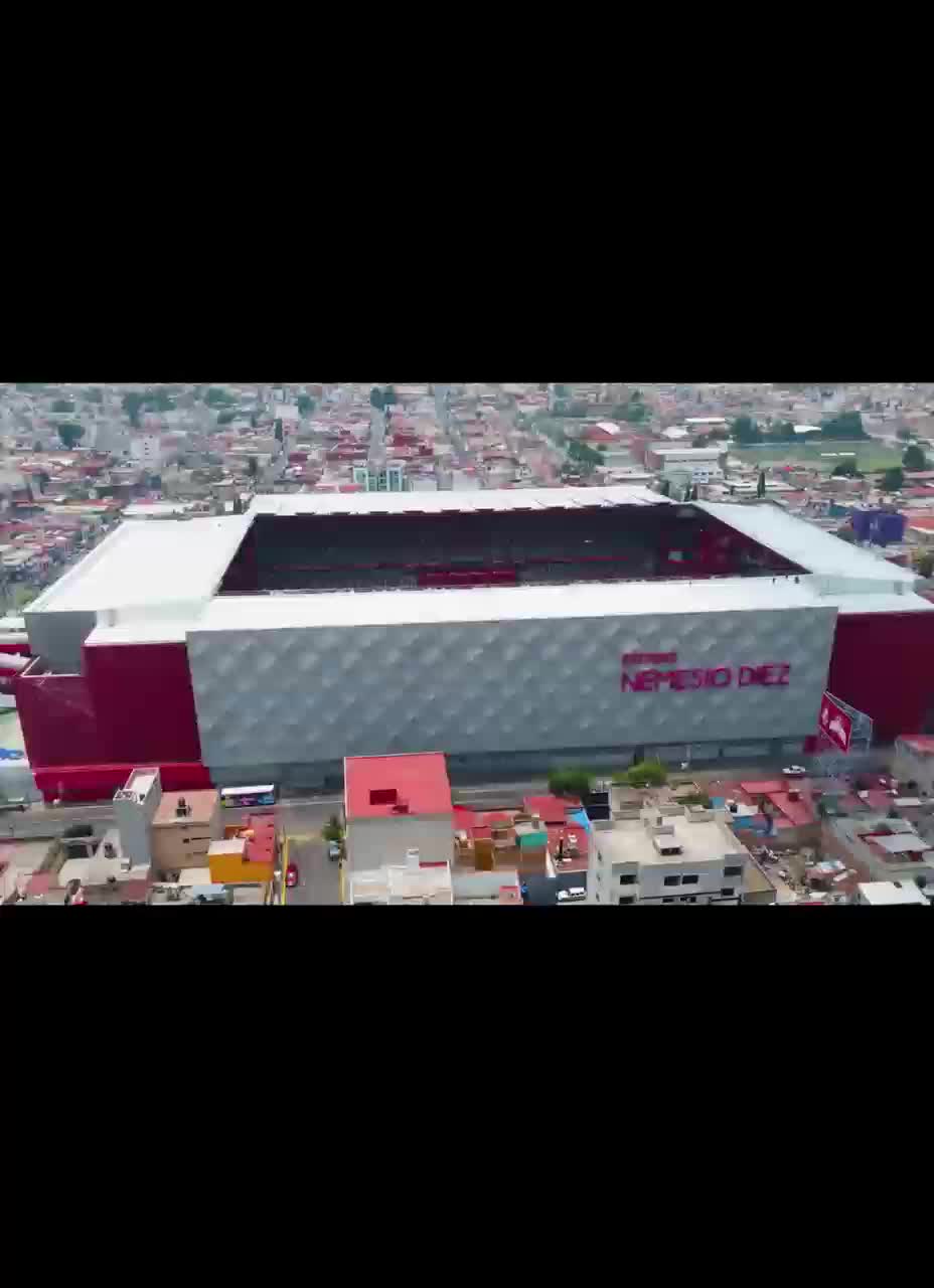 @Ali Malhi 10 🇺🇸🇵🇰
