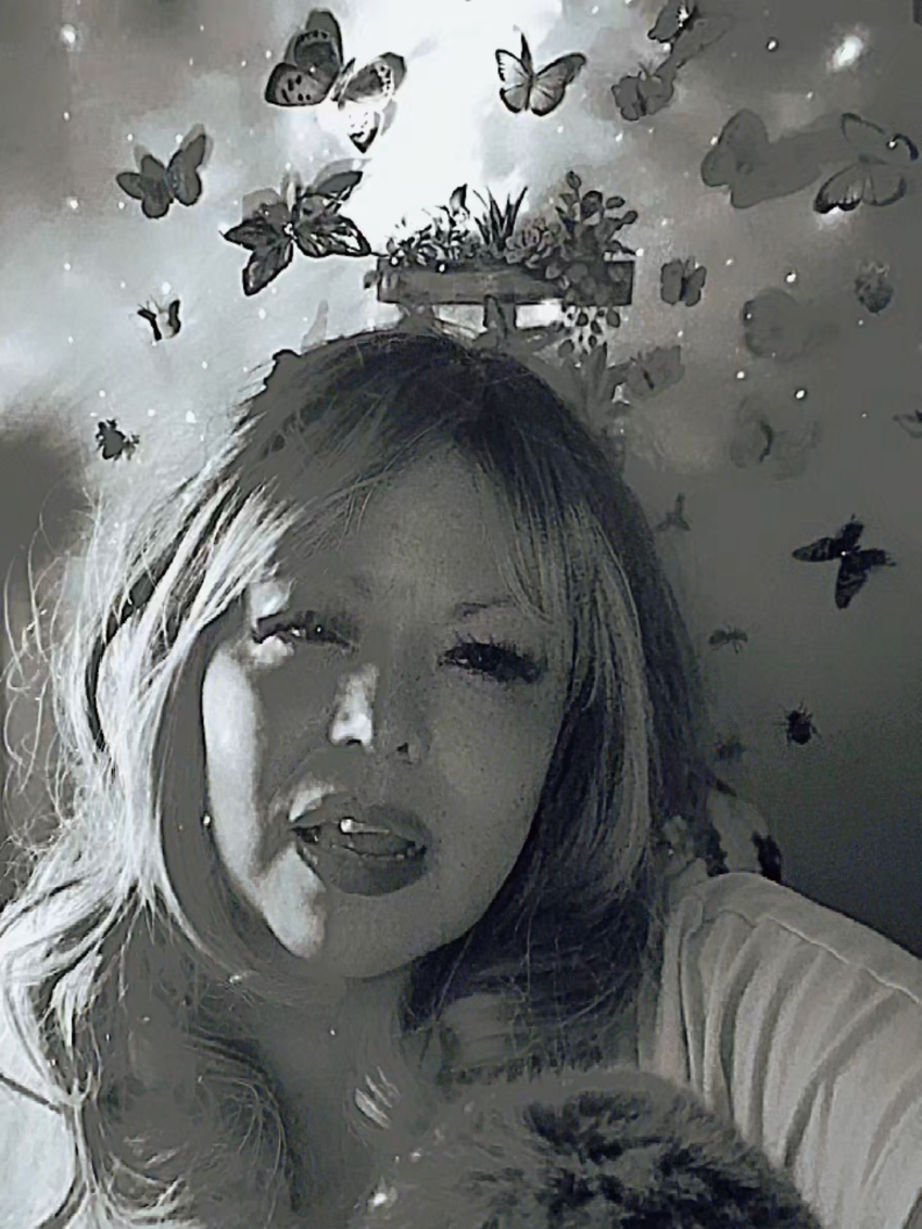 @•°•Listen Linda•ASMR°•♡.☆