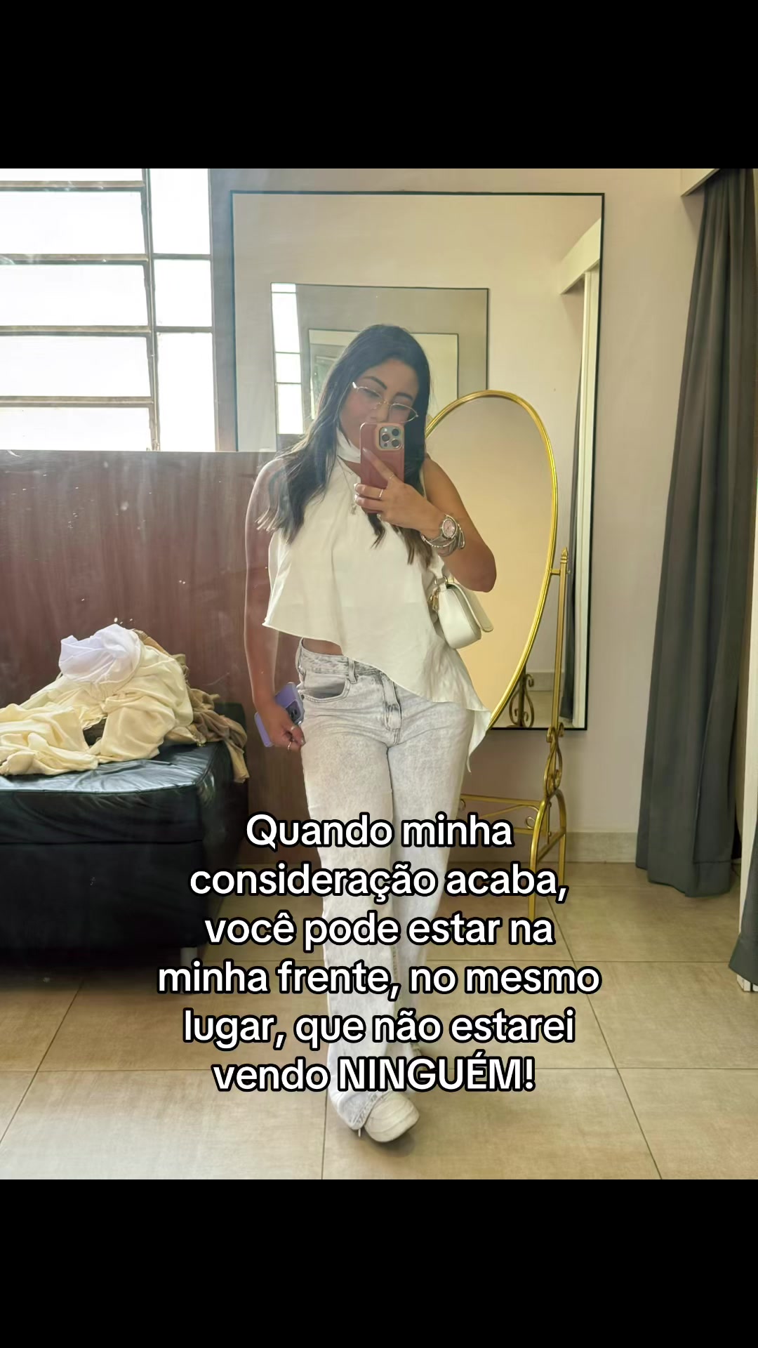 @Livia Fernandes