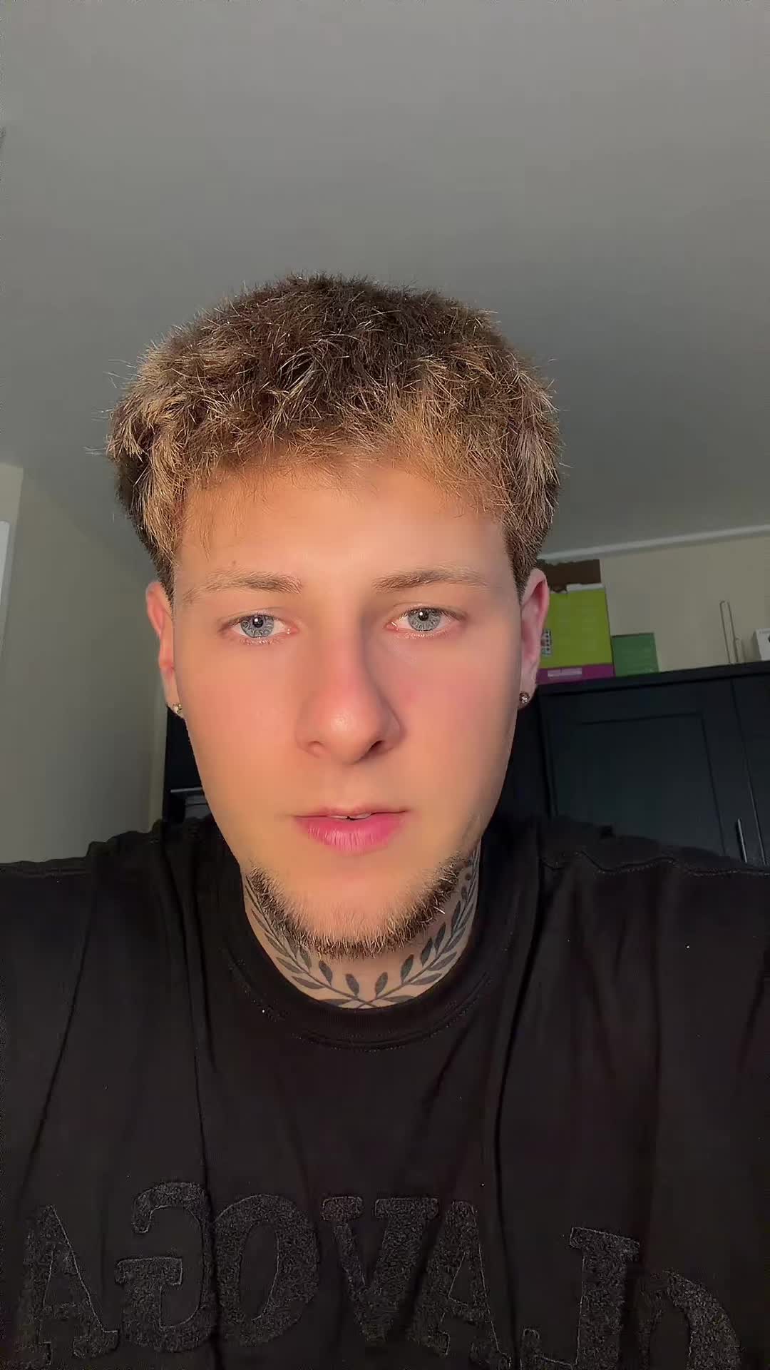 @Pele_ec