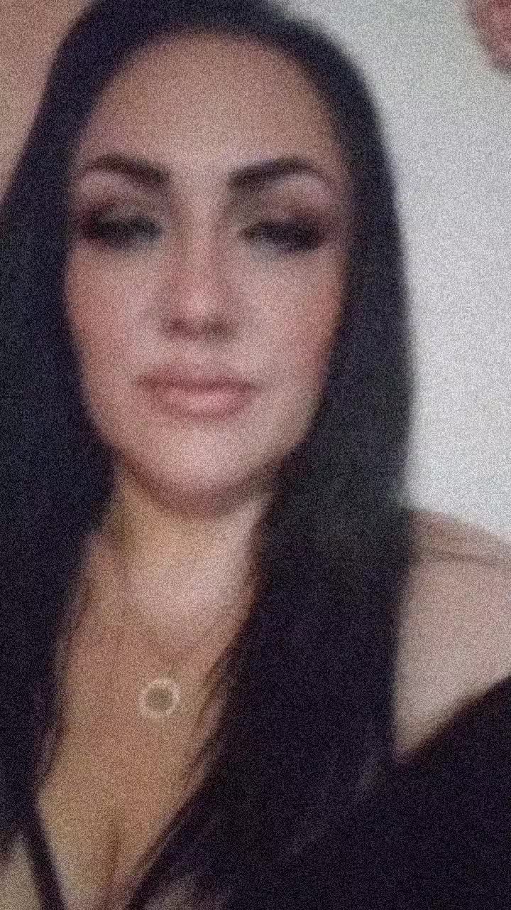 @denise