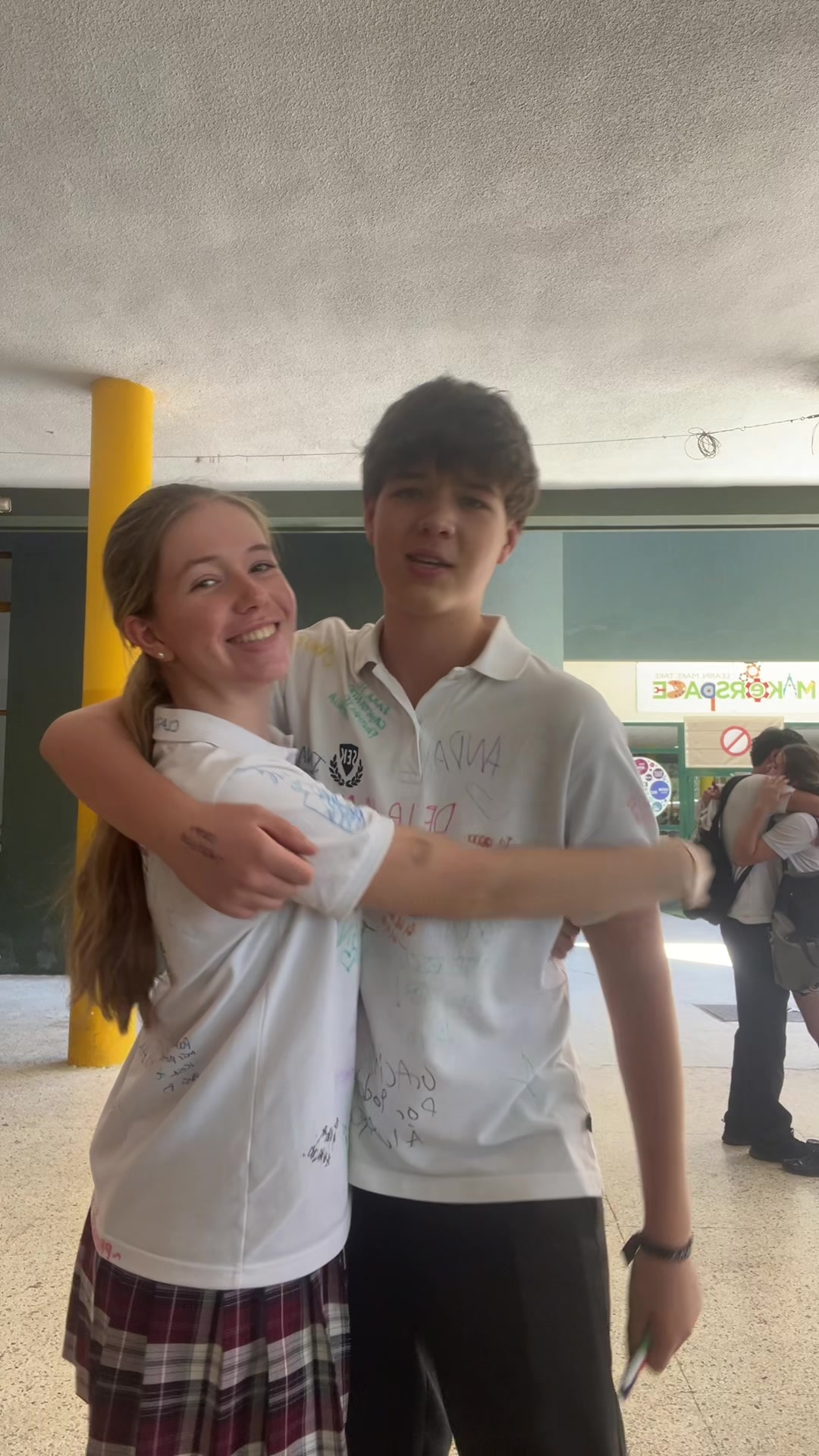 @Aitana