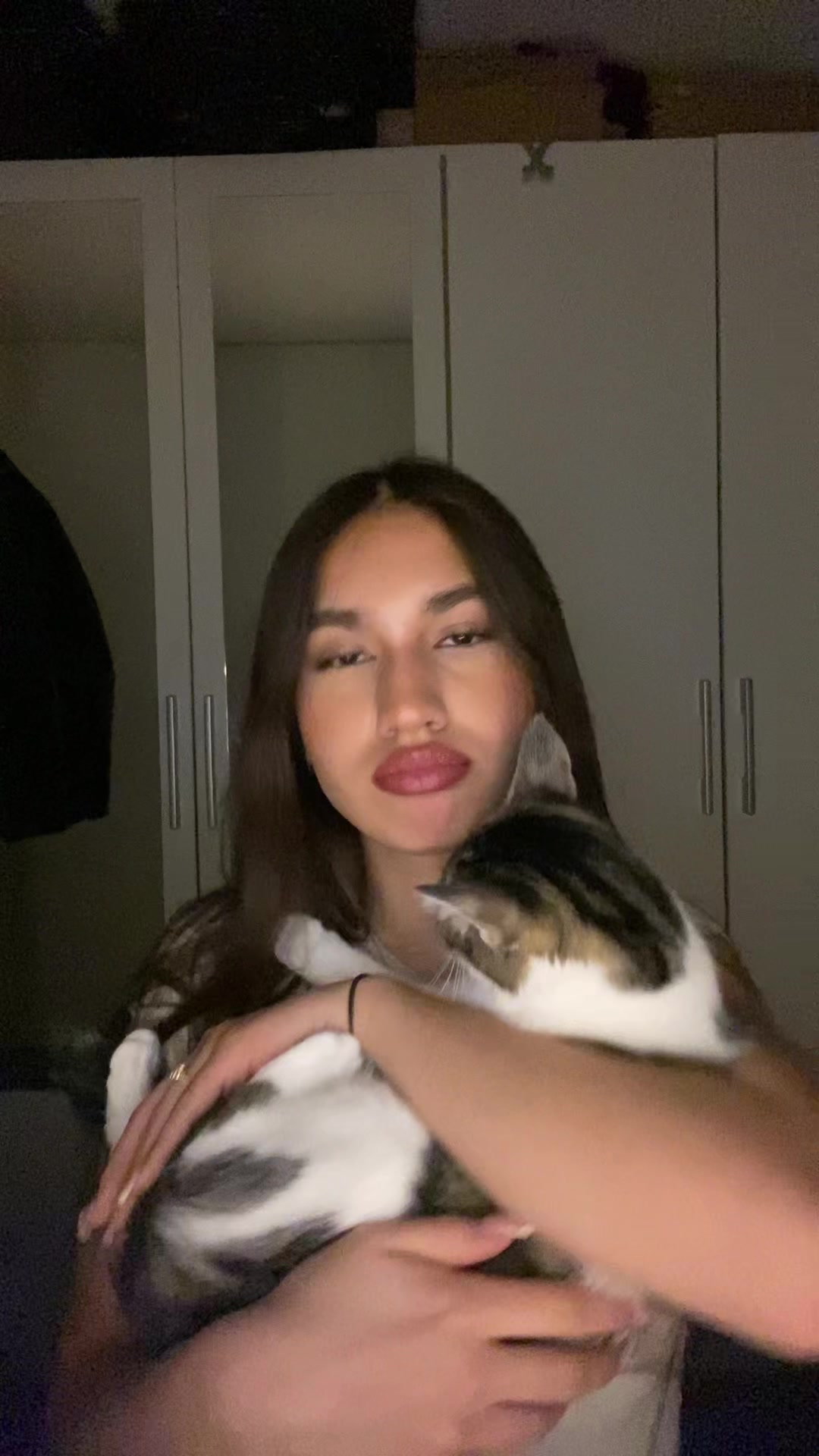 @𝐨𝐧𝐢𝐳𝐮𝐤𝐚