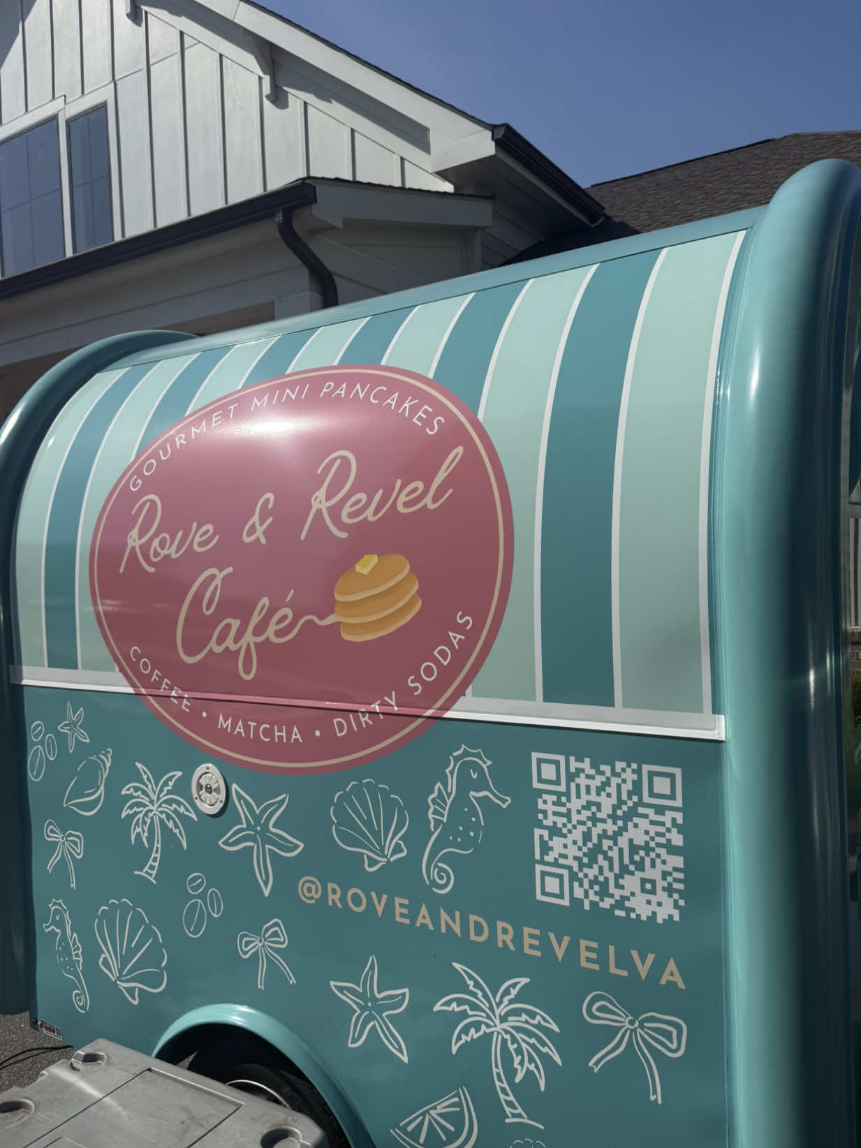 @Rove & Revel 🐚🥞☕️🌴✨