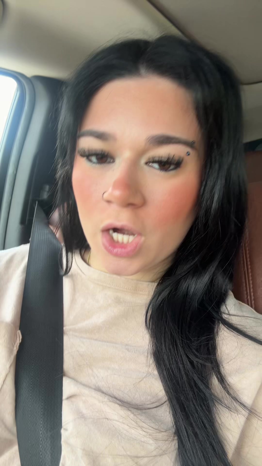 @mirabella 🦇