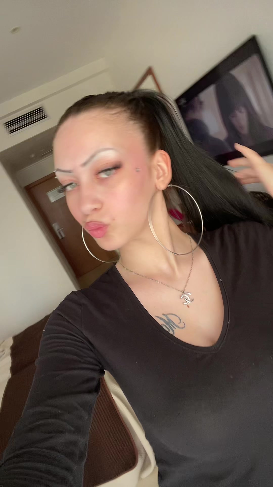 @PrettyWhenuKryy