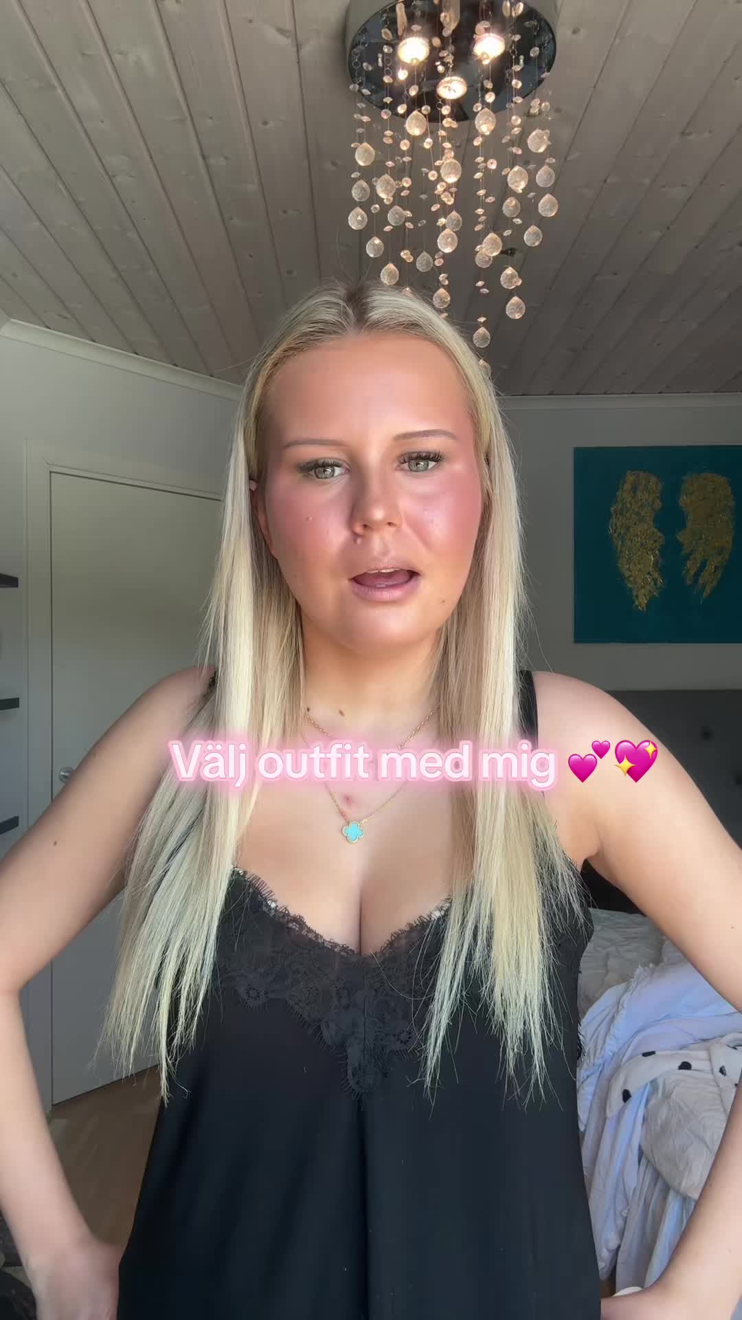 @Holly🛍️🥥🥂