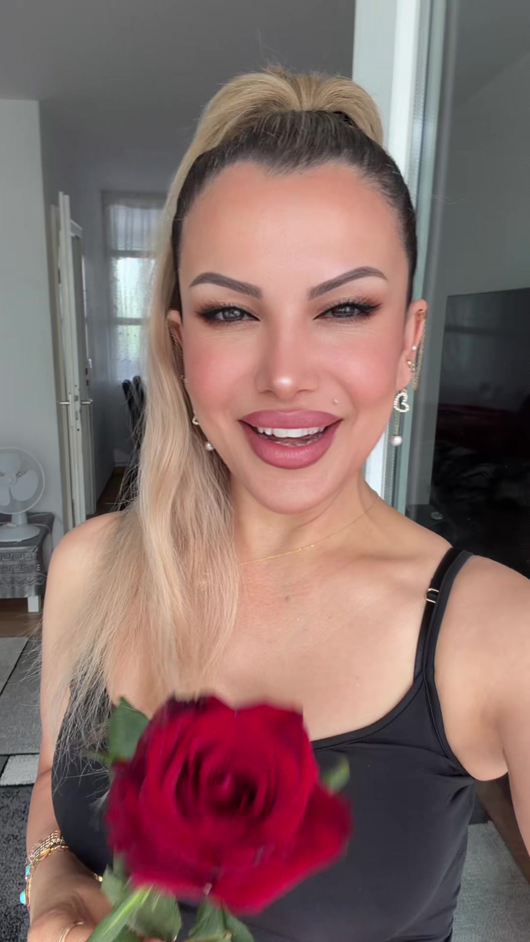 @Emoş💗