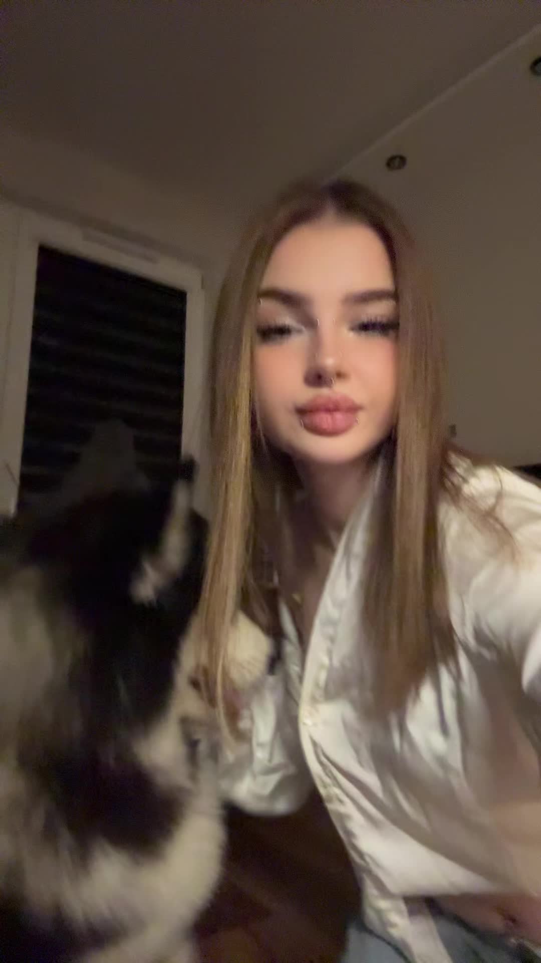 @🥵
