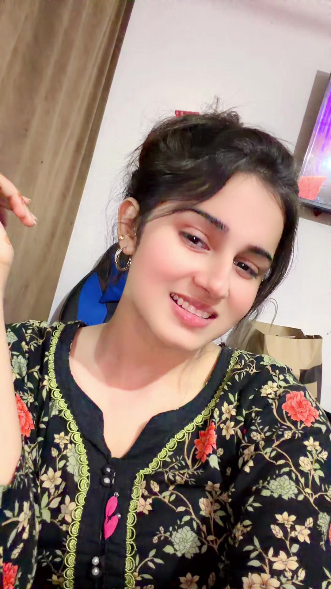 @✨Mariyam Official💕