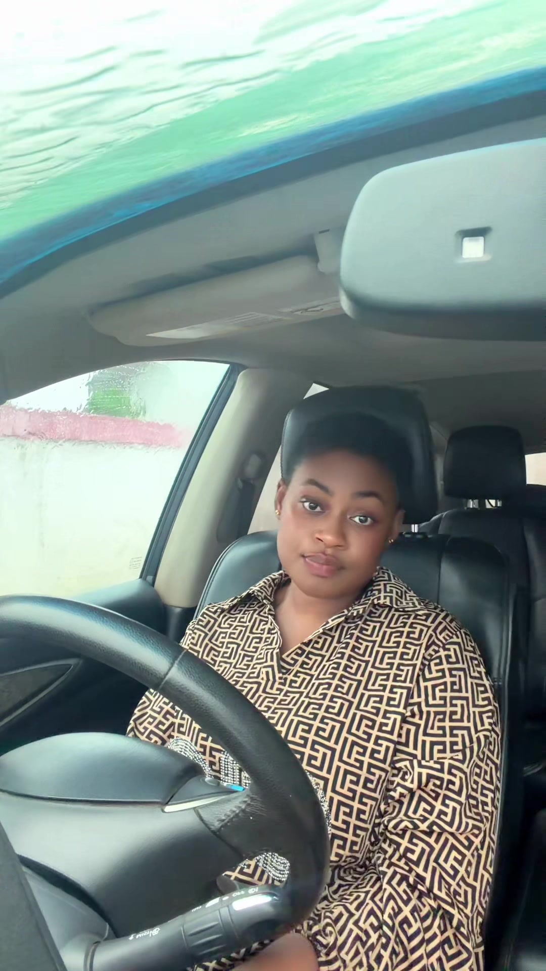 @Queenskhid1