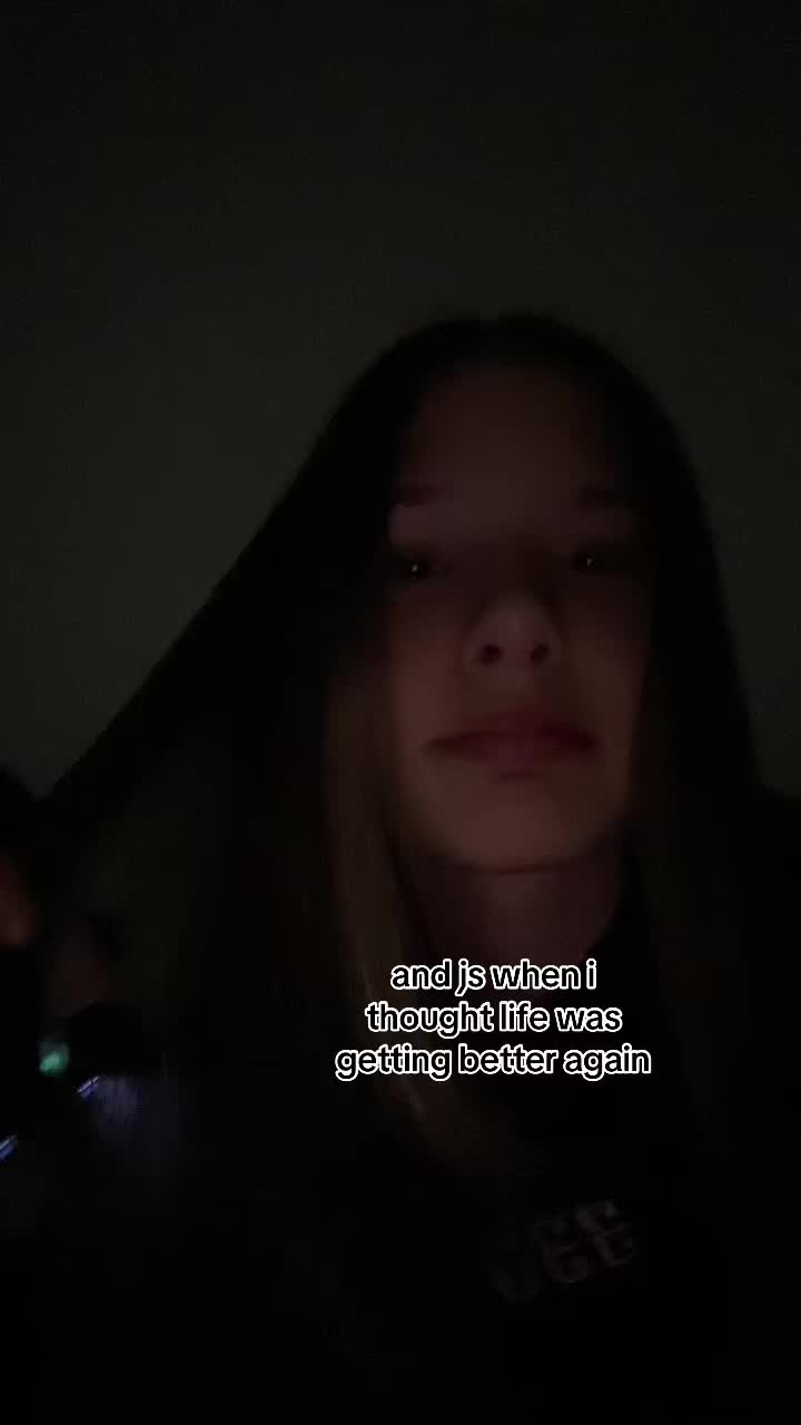@???