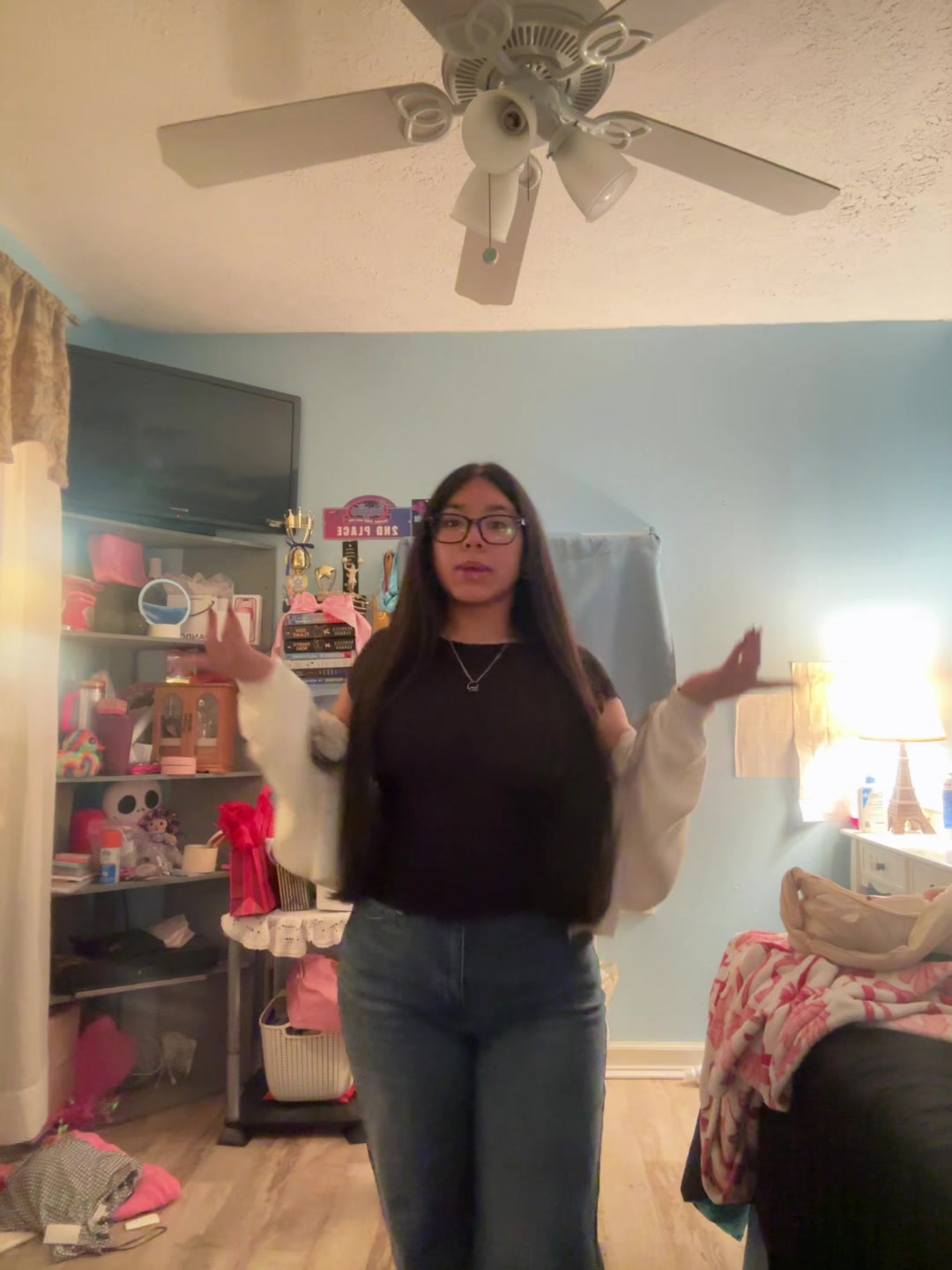 @Lily