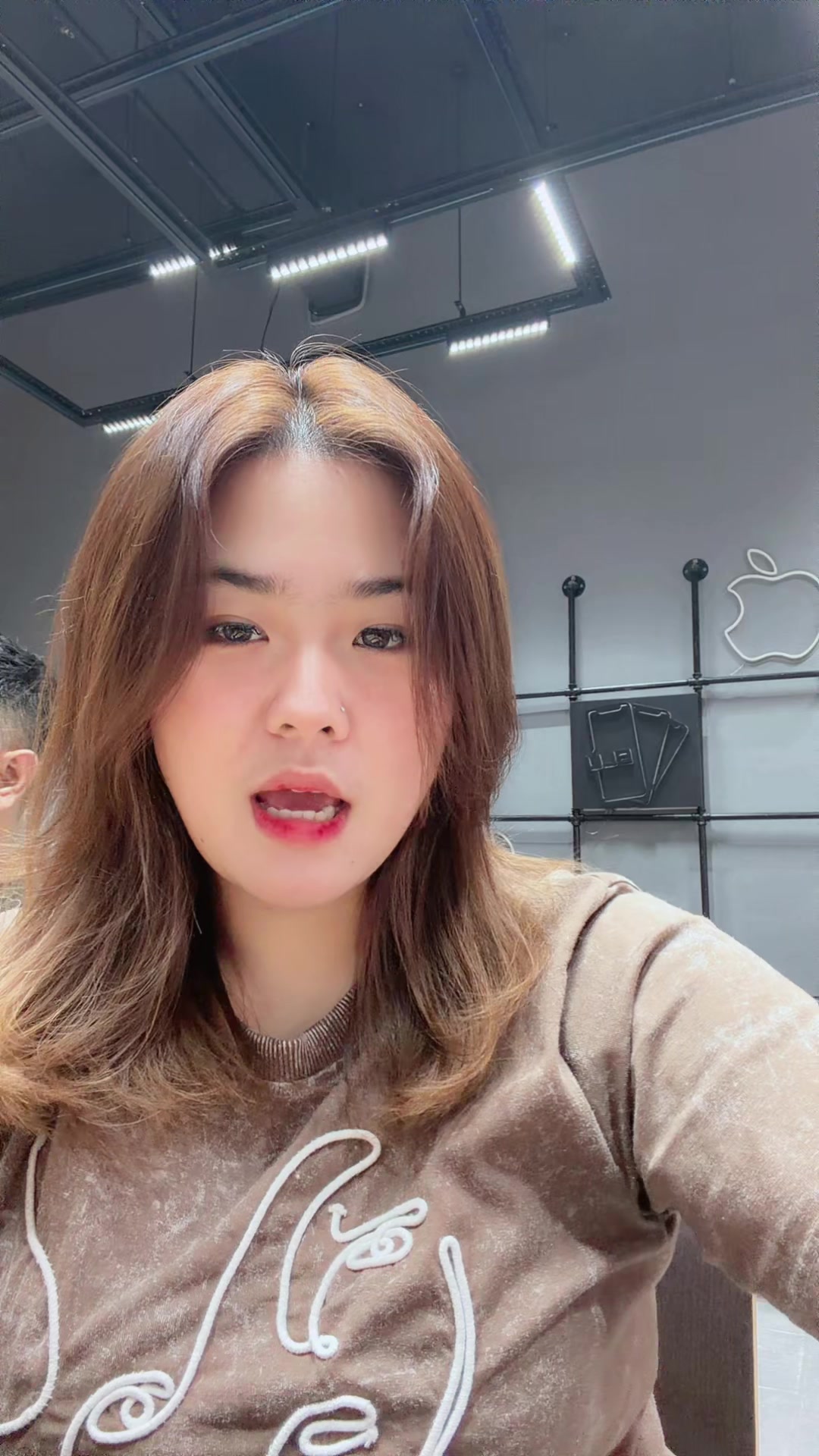 @Vanessa Chong🐉