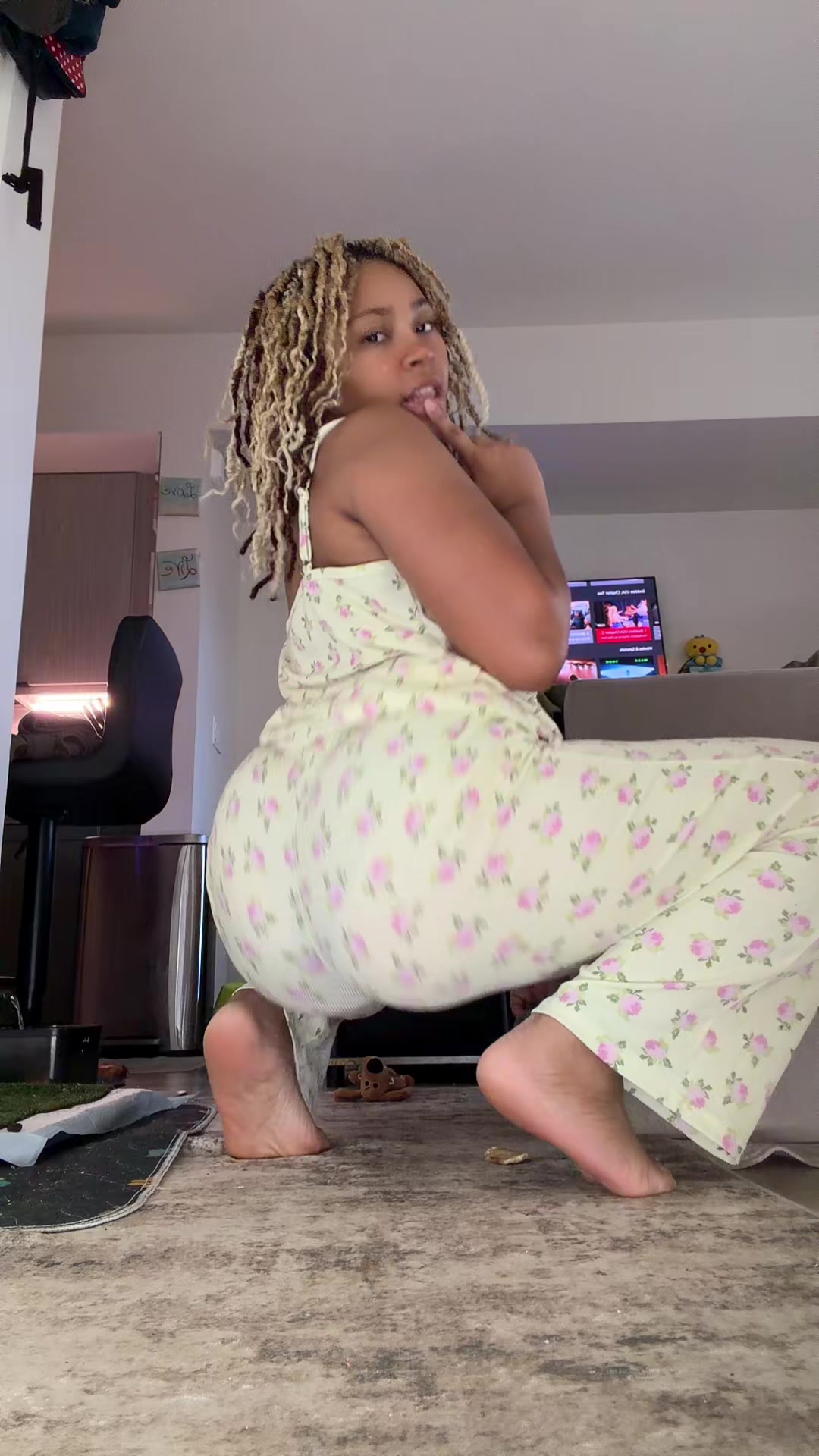 @Sekquiree