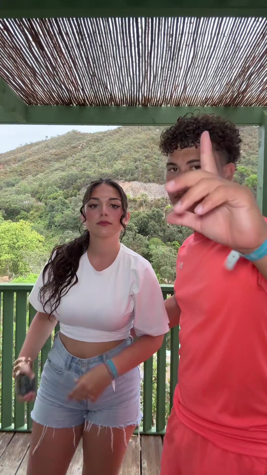@Paul🇲🇬