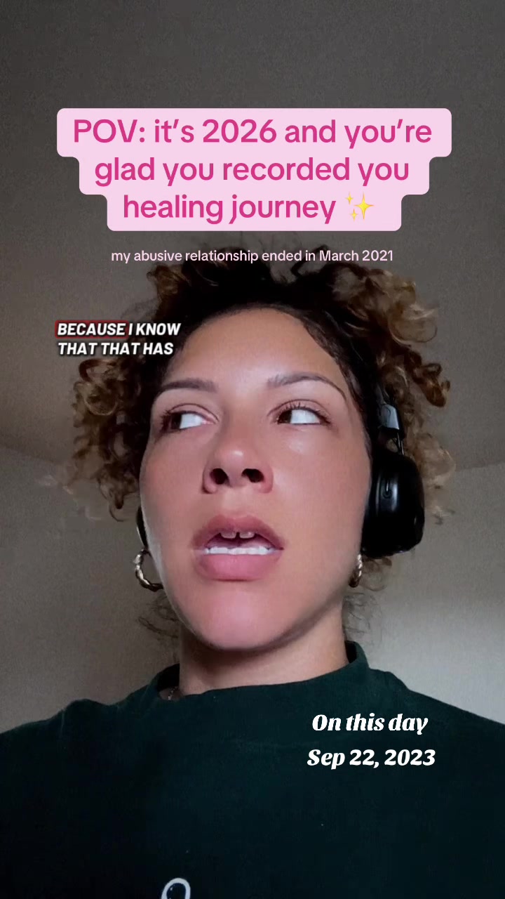 @DVSurvivor | Autism Mama 💚
