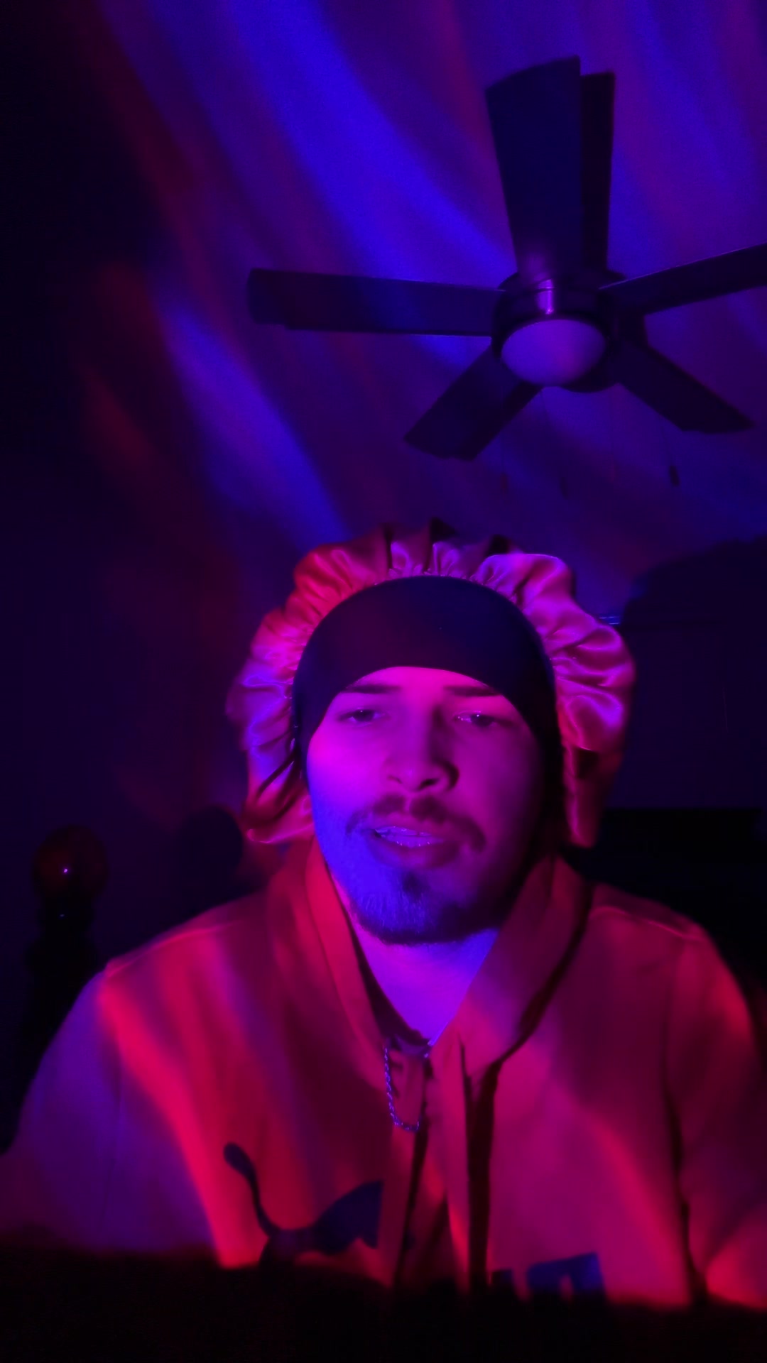 @Whiteboywitabonnet