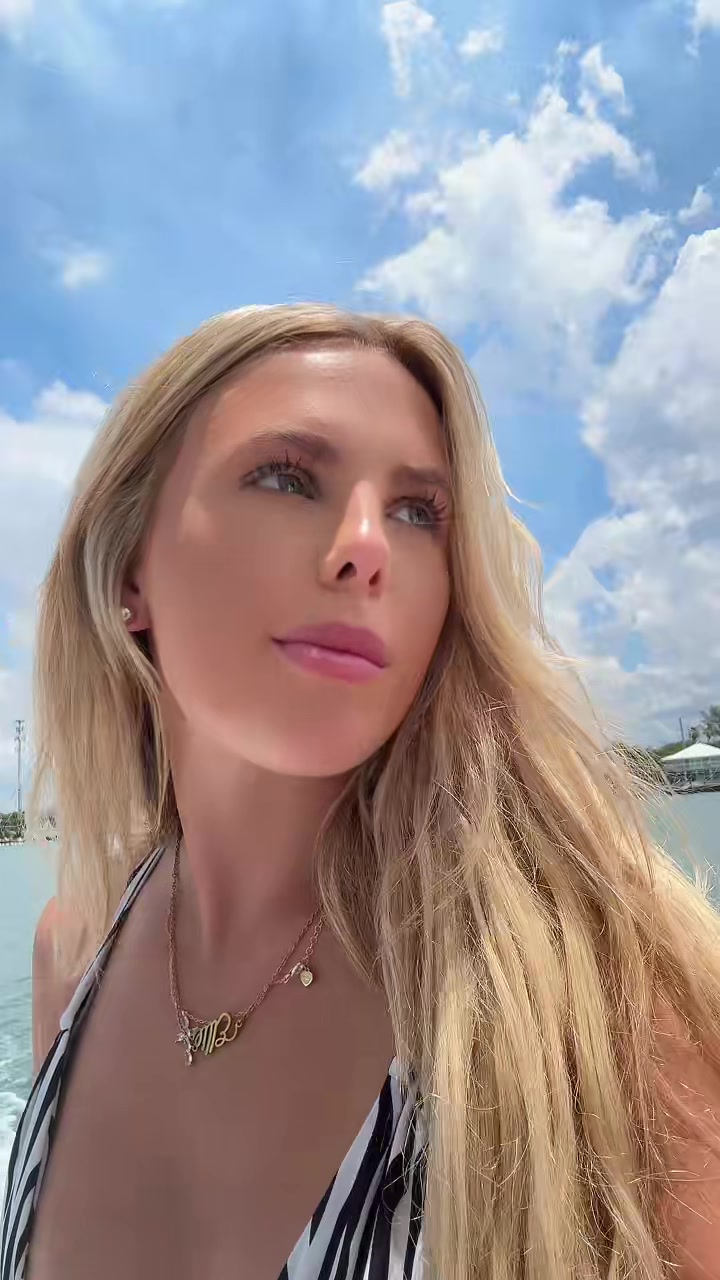 @Ellie Blue
