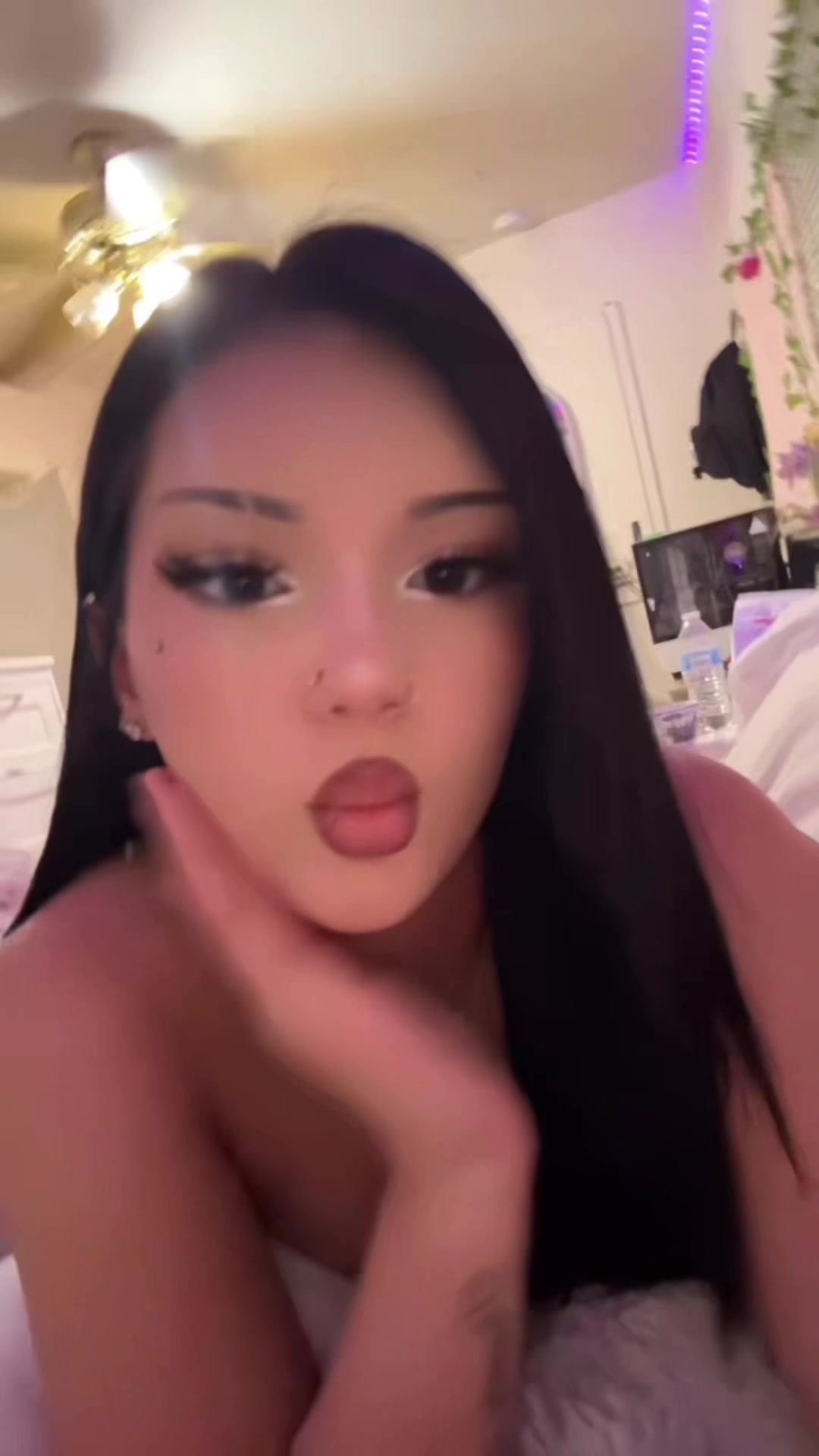 @𝓪𝓷𝓰𝓲𝓮