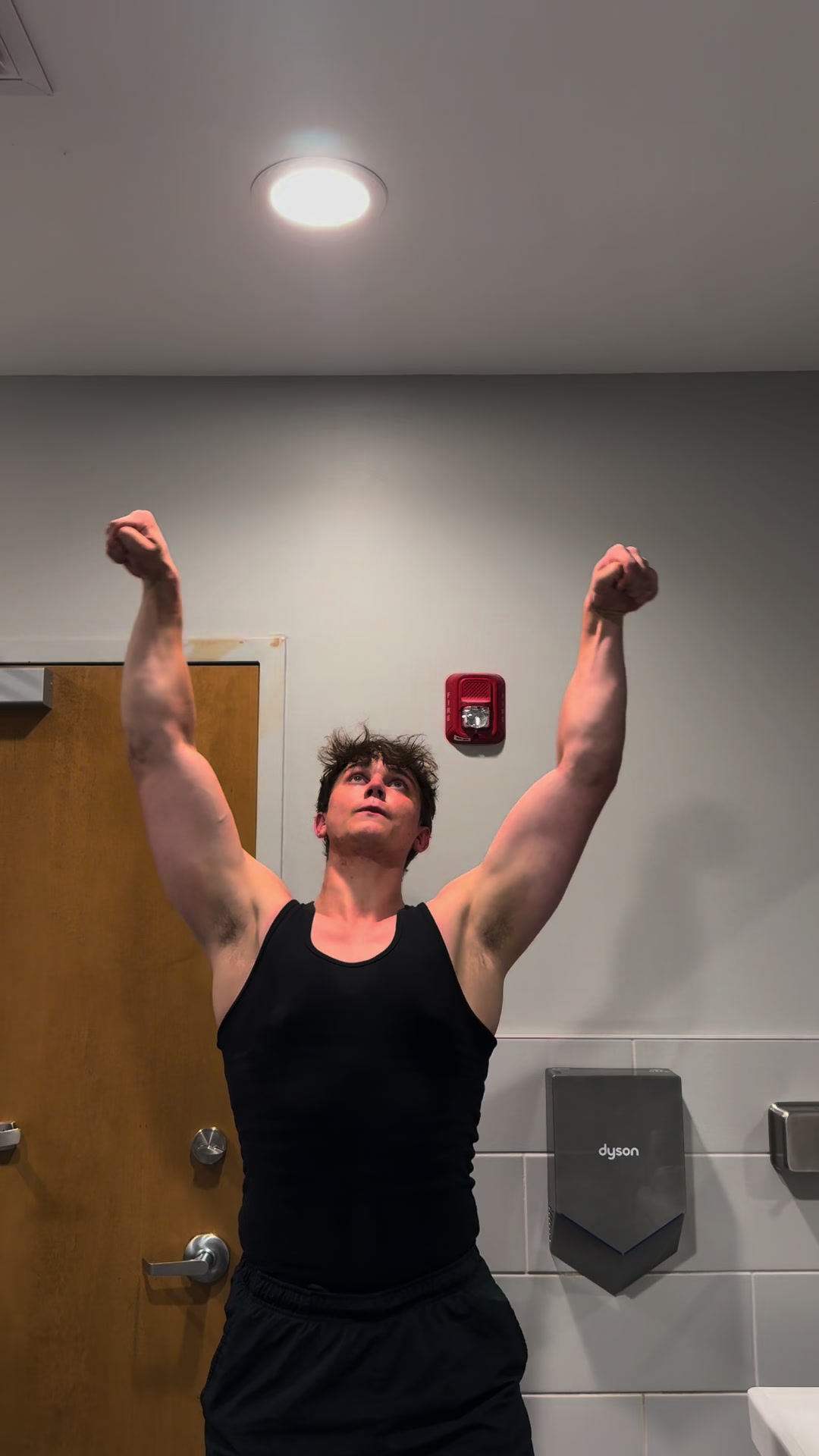 @Goyo.Lifts