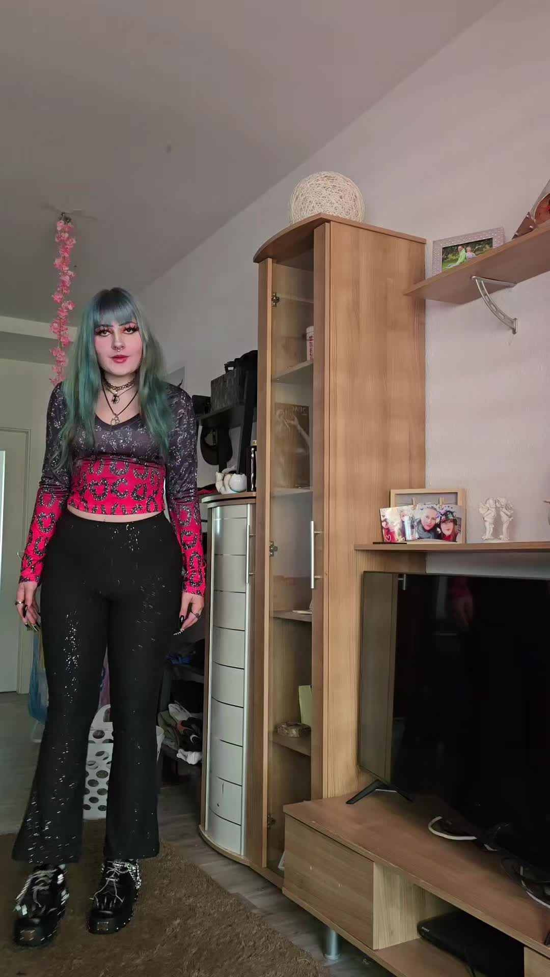 @vampire 🦇🐍