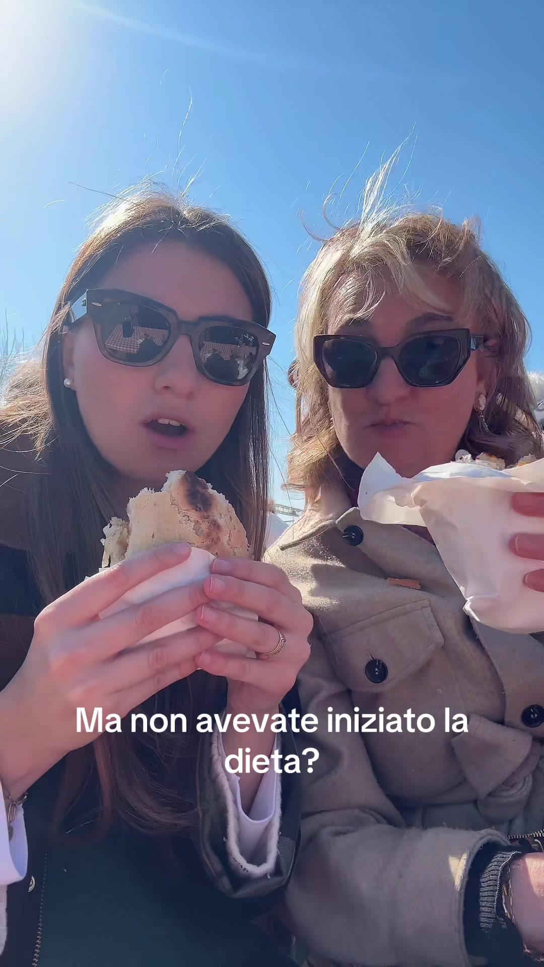 @Rebi