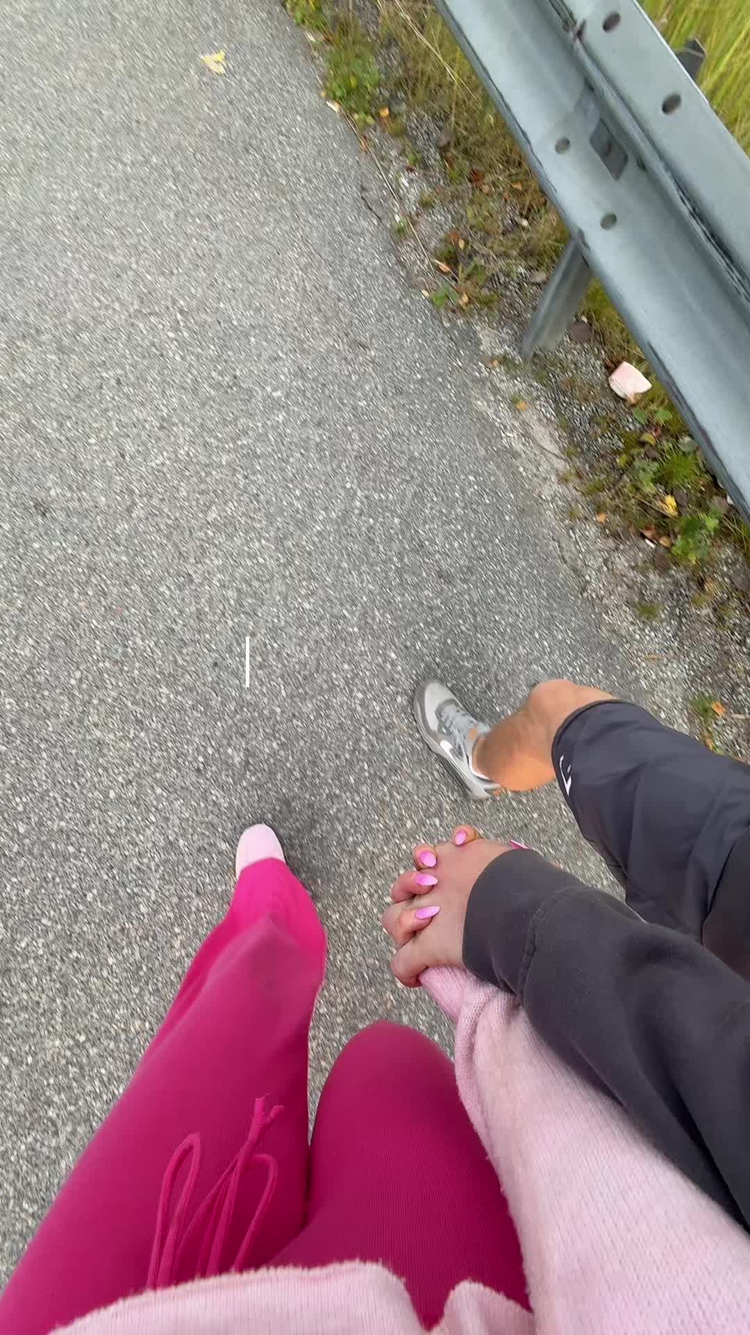 @celinespinkworld