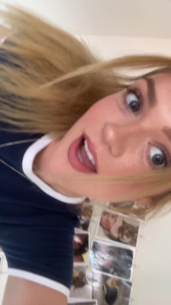 @Phoebs